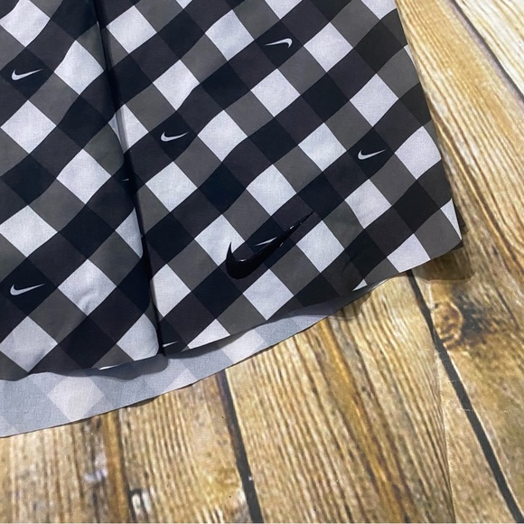 NWT Nike Core Club Print Dri-FIT Tennis Skirt Skort DX1142-010 - Picture 3 of 7